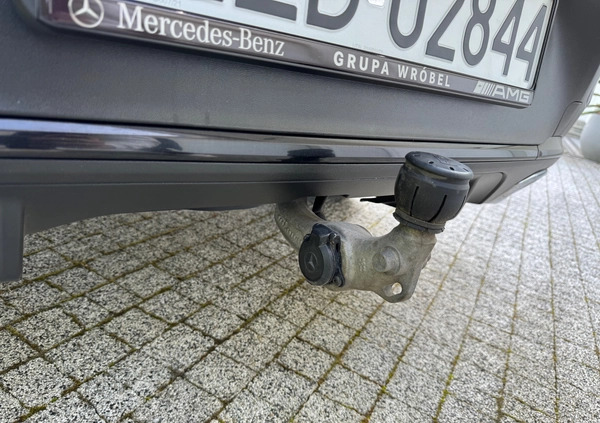 Mercedes-Benz GLC cena 219000 przebieg: 63500, rok produkcji 2020 z Szadek małe 667